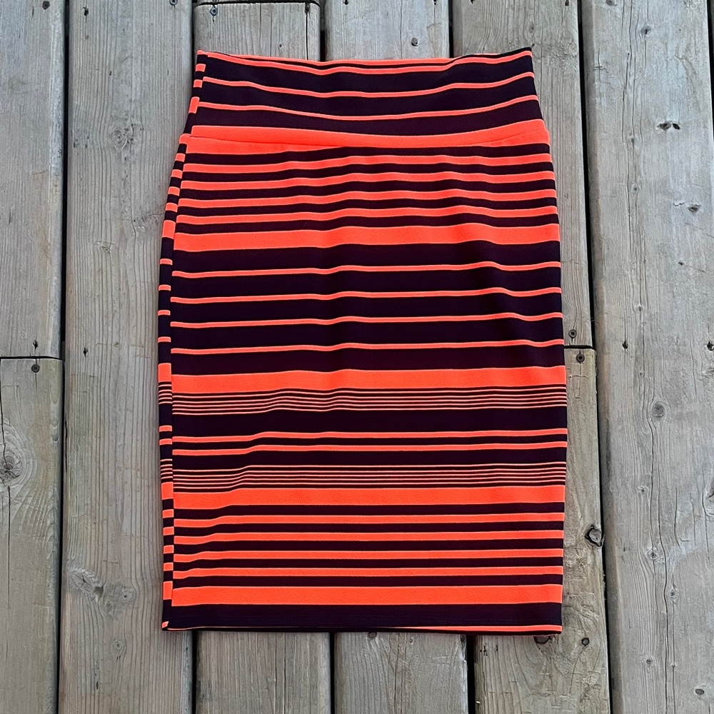 Lularoe Y2K Orange and Black Women's Skirt Medium